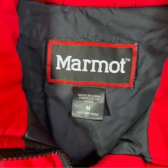 ✨ Marmot Red Puffer Zip Up Vest Medium - Picture 3 of 12